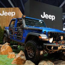 จี๊ป ประเทศไทย ยกทัพบุกงานมอเตอร์โชว์ 2566 แปลงโฉมรุ่นฮิต Jeep® Wrangler Rubicon 2 สไตล์ ‘Monster-Urban Edition‘ ลุยภารกิจผจญภัยสู่โลกกว้าง