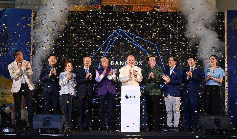 ”พิชัย“  เปิด Bangkok Jewelry Week 2024 ปักหมุด Landmark กรุงเทพฯ บางรัก-สัมพันธ์วงศ์-พระนคร เป็นถนนท่องเที่ยวสายอัญมณีและเครื่องประดับไทย ต้อนรับผู้รักอัญมณีจากทั่วโลก