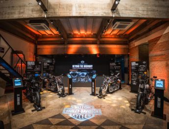 HARLEY-DAVIDSON® เผยโฉมไลน์อัพรถมอเตอร์ไซค์ Cruiser รุ่นใหม่ล่าสุดปี 2025 ครั้งแรกในประเทศไทย