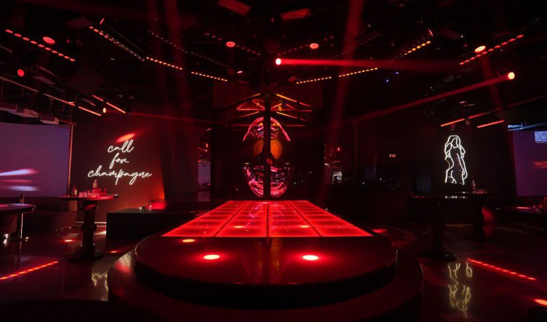 Aces Night Club: หนึ่งในไนต์คลับที่ดีที่สุดของกรุงเทพฯ ยกระดับประสบการณ์ปาร์ตี้สู่มาตรฐานใหม่