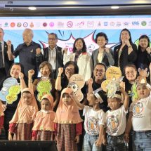 สุดเจ๋ง!! นิทานเตือนภัยบุหรี่ไฟฟ้า “เด็กปลอดพอด” ช่วยเด็กเกิดทักษะฉลาดรู้ทันสื่อ รู้โทษอันตราย แผนงานฯ การอ่านสสส. แถลงผลหนังสือนิทานทรงพลังเข้าถึงหัวใจเด็ก บ่มเพาะพฤติกรรมสุขภาพตั้งแต่เด็กเล็ก ติดตัวไปจนโต