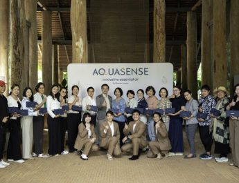 AquaSense เปิดตัวนวัตกรรมใหม่ Essential Oil เนื้อน้ำนม ตัวช่วยคลายเครียดชีวิตคนเมืองด้วยการใช้กลิ่นบำบัด เปิดตัวครั้งแรกในงาน ‘Sense of Tomorrow’ เพื่อเปิดประสบการณ์ Wellness & Neurocosmetics แห่งอนาคต