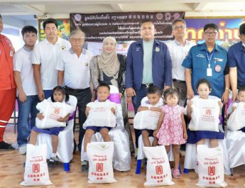 มูลนิธิป่อเต็กตึ๊ง จัดงบฯ กว่า 18.25 ล้านบาท ซับน้ำตา ส่งต่อกำลังใจ ในโครงการฟื้นฟูหลังน้ำลดแก่ผู้ประสบภัยน้ำท่วม 9 จังหวัดภาคใต้