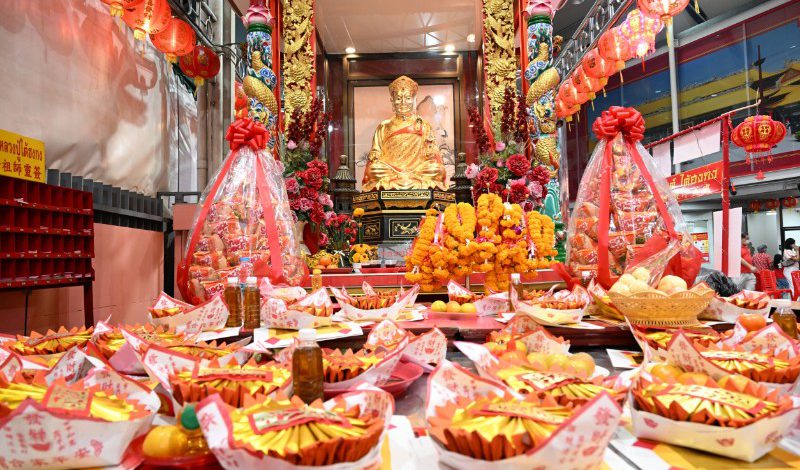 ซินเจียยู่อี่ ซินนี้ฮวดไช้.. ศาลเจ้าไต้ฮงกง มูลนิธิป่อเต็กตึ๊ง จัดงานเทศกาลตรุษจีนสุดยิ่งใหญ่ สักการะหลวงปู่ไต้ฮง (องค์ไต้ฮงกง) ลงชื่อสวดชัยมงคลคาถา (พะเก่ง) หนึ่งปีมีครั้งเดียว! เฮง เฮง เฮง ตลอดปีม้าทอง