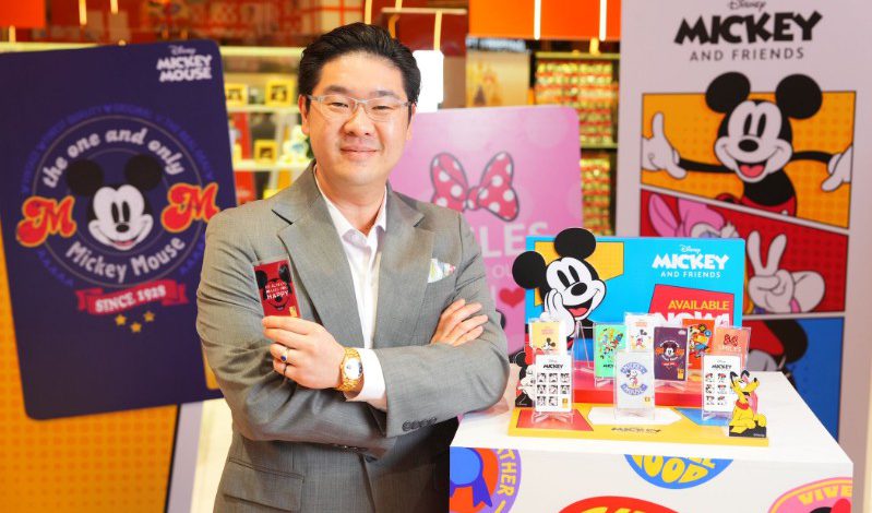 ออโรร่า ปรับโฉมแบรนด์ของขวัญทองคำ ให้เข้ากับไลฟ์สไตล์คนรุ่นใหม่ จับมือดิสนีย์ครั้งแรกส่งคอลเลกชัน “ทองแผ่นและการ์ดลายดิสนีย์รุ่นพิเศษ” Mickey & Friends 10 ลายสุดเอ็กซ์คลูซีฟ มุ่งสร้างสีสันและพลังบวกให้ Young Gen