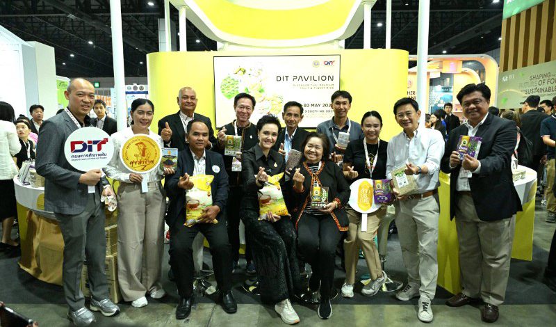 สินค้าเกษตรพรีเมียมไทยมาแรงDIT Pavilion กวาดยอดขายใน THAIFEX กว่า 334 ล้านบาทดึงผู้ซื้อทั่วโลก สนใจผลไม้ซูเปอร์จิ๋ว ช่วยเพิ่มรายได้ให้เกษตรกร