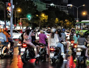นักวิจัยธรรมศาสตร์เสนอ“Smart Regulation” ยกระดับกำกับดูแล Ride-Hailing ชูโมเดลดิจิทัลครบวงจร ปลดล็อกโอกาสทางเศรษฐกิจ ควบคู่มาตรฐานความปลอดภัย