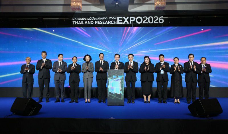 รองนายกฯ “ศ.ดร.ยศชนัน” เปิดงาน “มหกรรมงานวิจัยแห่งชาติ 2569” ครั้งที่ 21 ชู “Research Synergy”พร้อมผลักดัน Clinical Research สู่ New Growth Engine และศูนย์กลางการวิจัยทางคลินิกของภูมิภาคระดับประเทศ