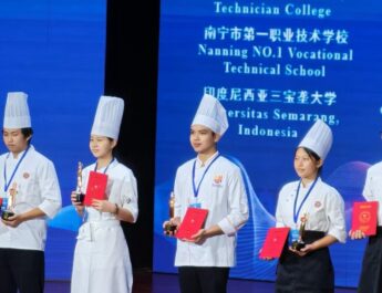 นักศึกษาโปรเชฟ มวล. คว้ารางวัล Bronze Award แข่งทักษะอาหารนานาชาติ ที่ประเทศจีน